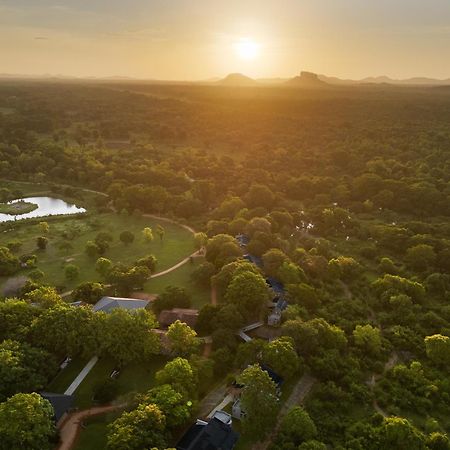 Ayugiri Ayurveda Wellness Resort Sigiriya Eksteriør billede