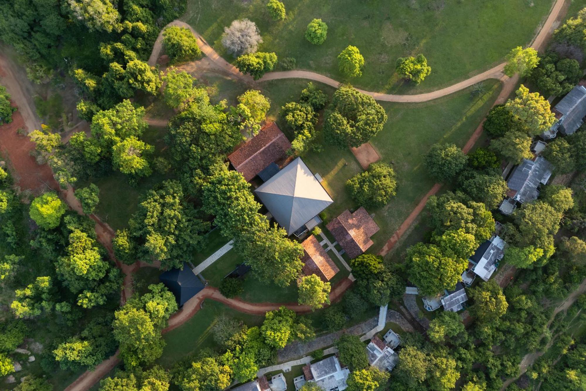 Ayugiri Ayurveda Wellness Resort Sigiriya Eksteriør billede