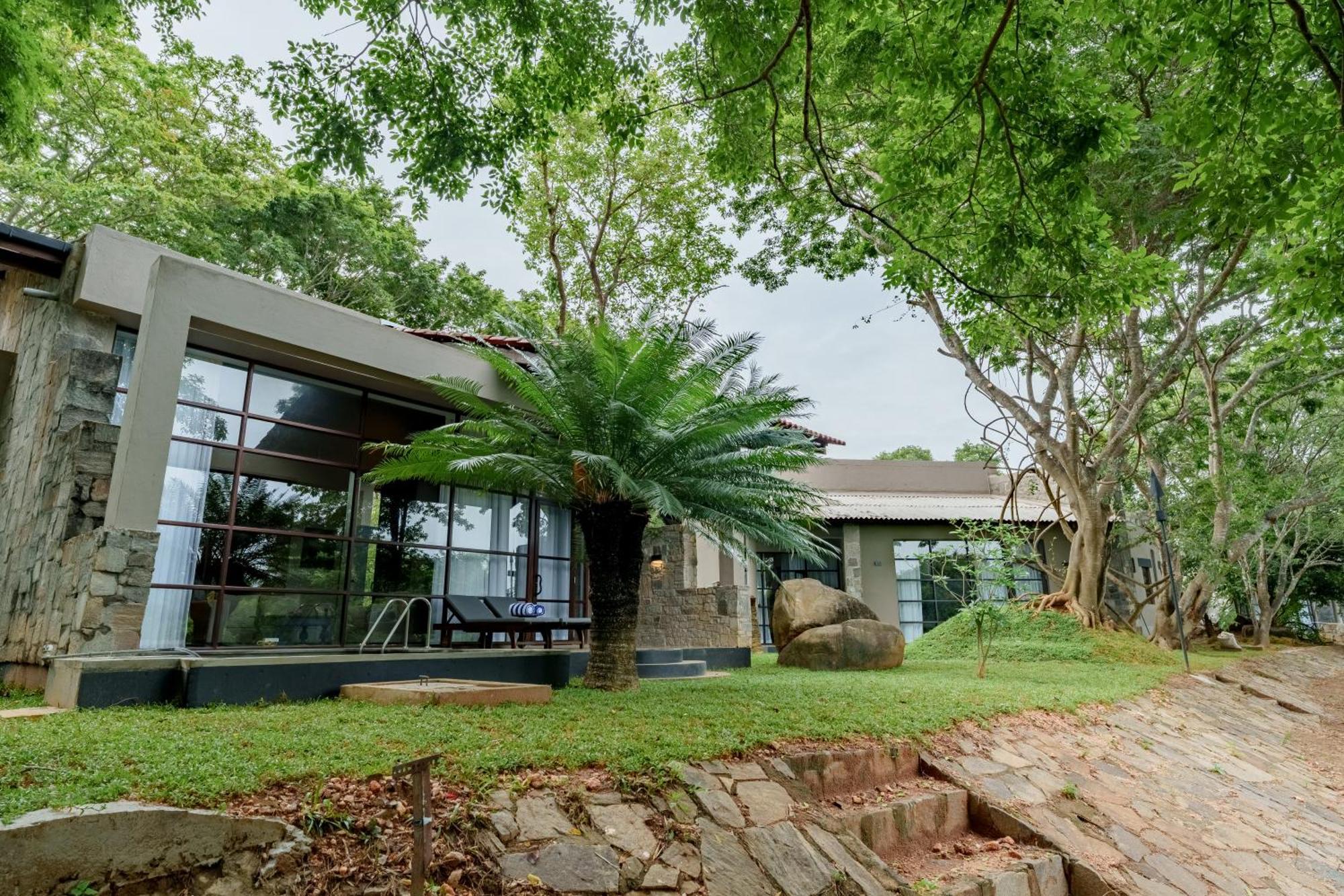 Ayugiri Ayurveda Wellness Resort Sigiriya Eksteriør billede
